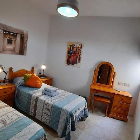 Spacious Side-Sea View Apartment At St Paul'S Bay St. Paul's Bay Exterior foto