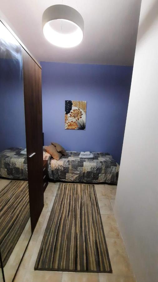 Spacious Side-Sea View Apartment At St Paul'S Bay St. Paul's Bay Exterior foto